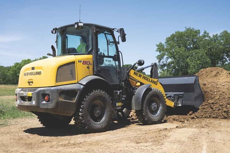 New Holland Expands Compact Wheel Loader Lineup With Three New D-Series Models