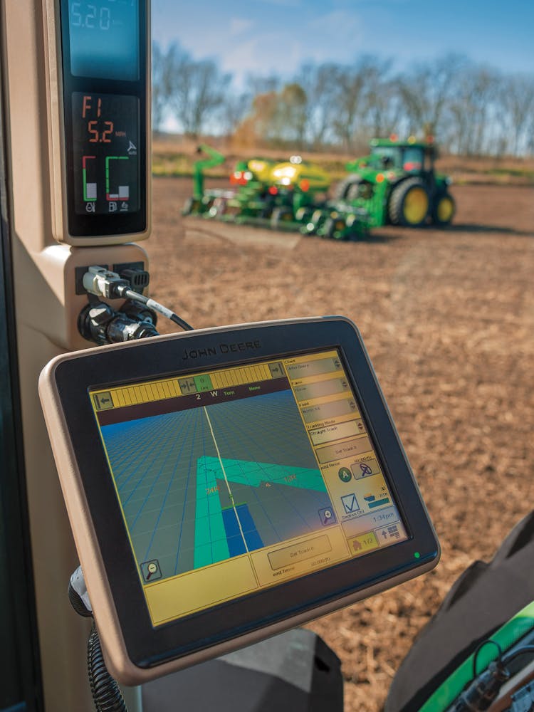 John Deere Announces Enhancements To Machine Sync & Other ISG Products 