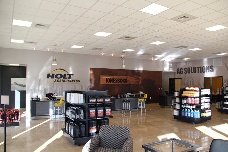 Cover Story: HOLT AgriBusiness - "Driven To Keep You Growing" 