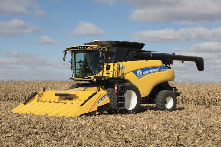 New Holland Introduces CR6.80 Combine Featuring Twin Rotor® Technology